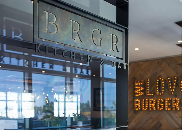 Resort: Treasure Island Beach Resort